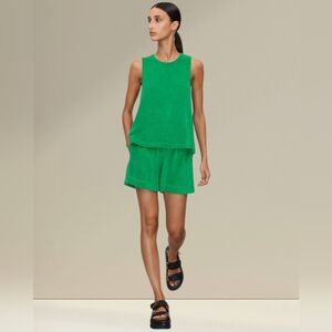 ME+EM Vibrant Green Women's High Waist Shorts & Tank